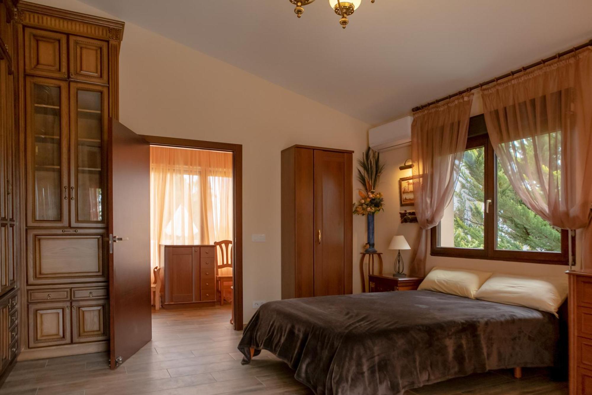 La Amistad Apartamento En Chalet Con Piscina Compartida Κάλπε Εξωτερικό φωτογραφία